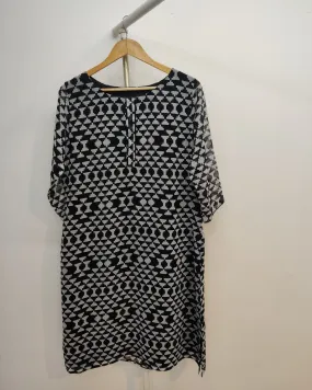 Aztac Black and White Kurta