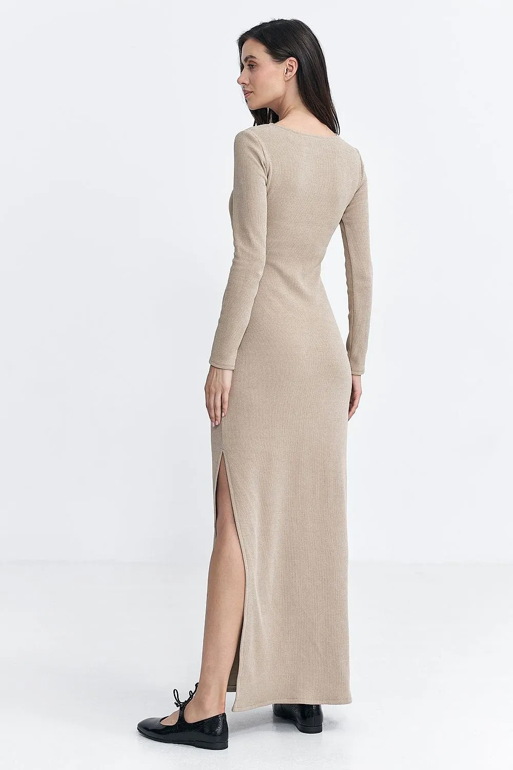 Chic Effortless Luxe Daydress With Versatile Style