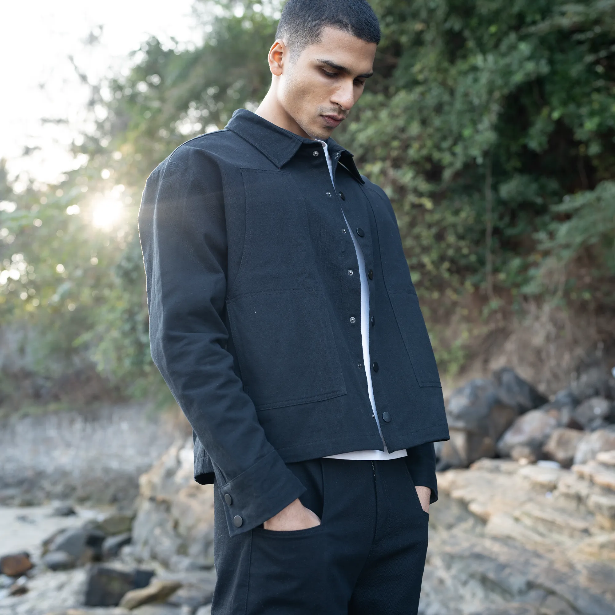 ESSENTIAL CARGO JACKET 'BLACK'