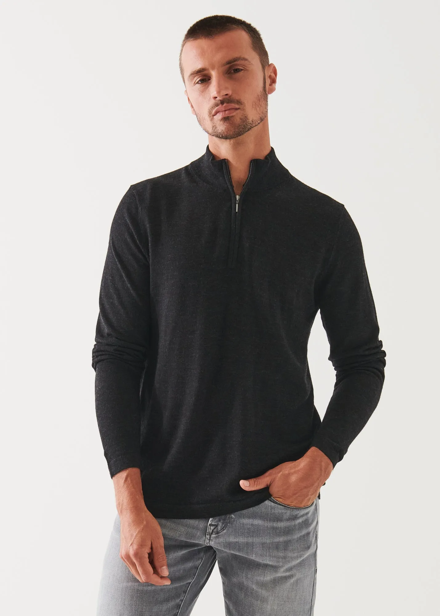 EXTRA-FINE MERINO QUARTER ZIP