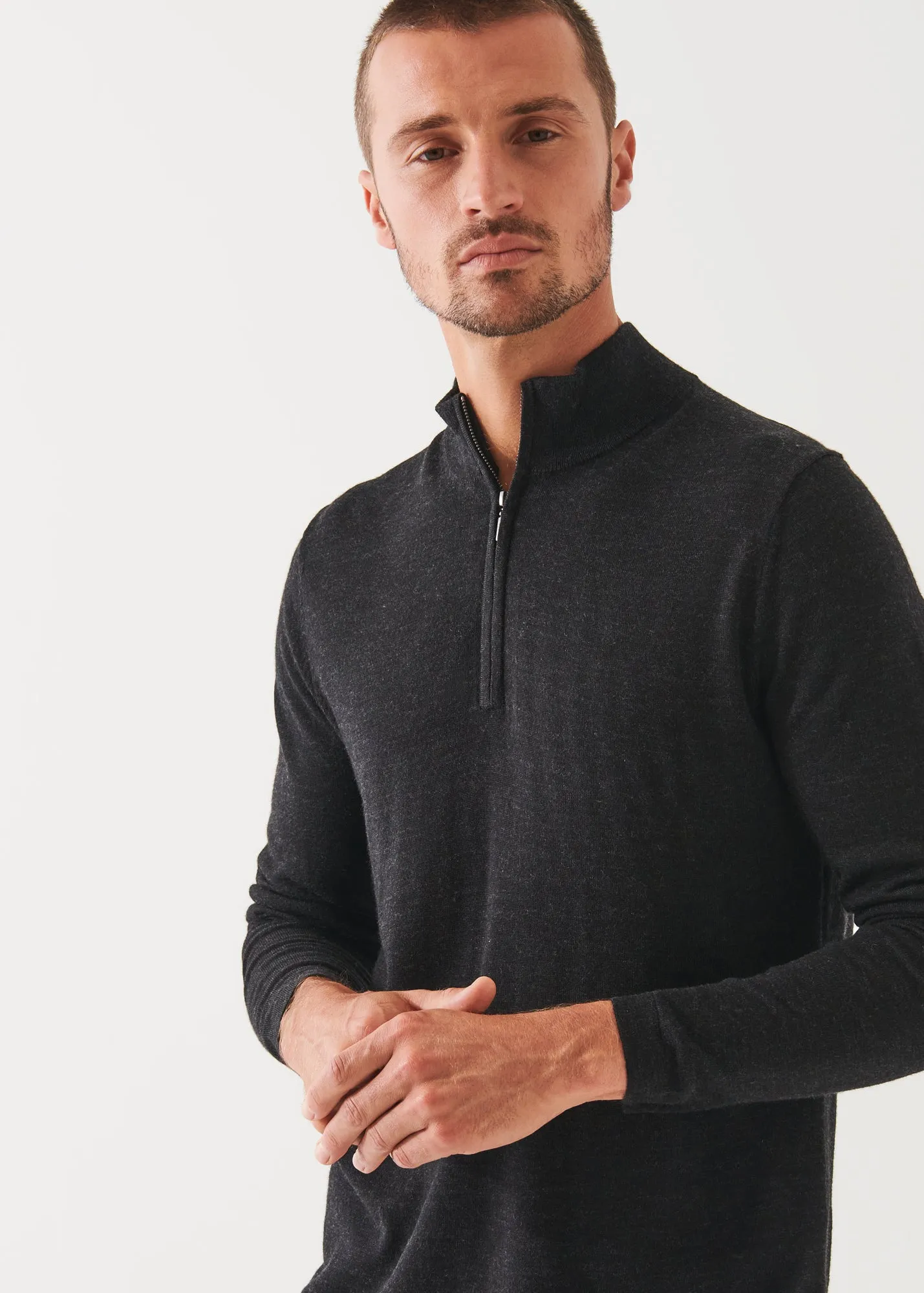 EXTRA-FINE MERINO QUARTER ZIP