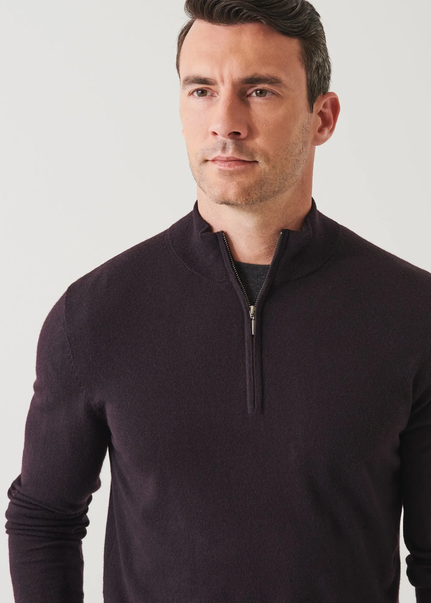 EXTRA-FINE MERINO QUARTER ZIP