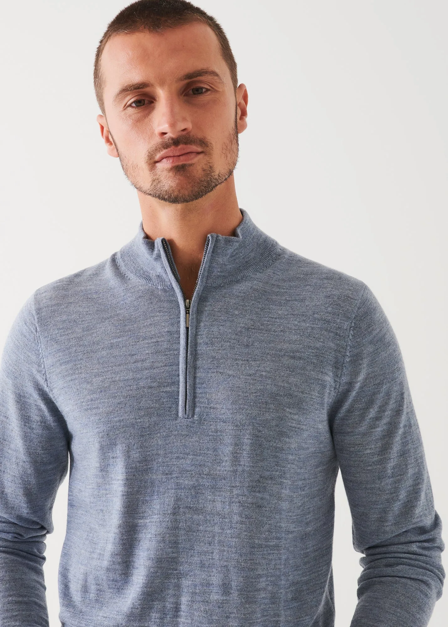 EXTRA-FINE MERINO QUARTER ZIP