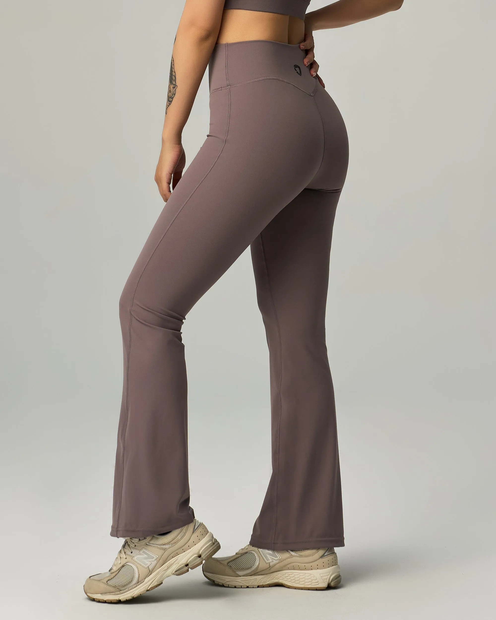 High-Waist Peach Mini-Flared Pant