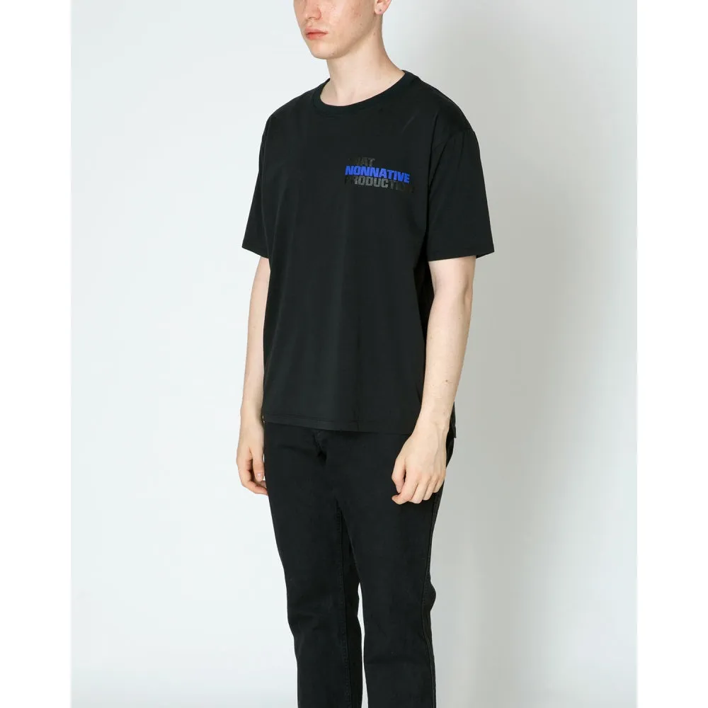 NONNATIVE DWELLER S/S TEE "BOWERY"-BLACK