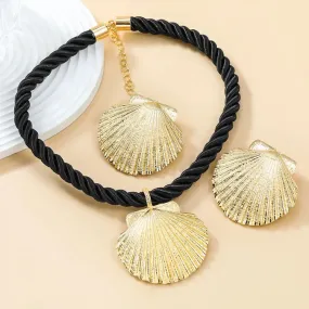 Shell Necklace & earrings